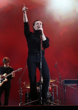 Сергей Безруков и группа 