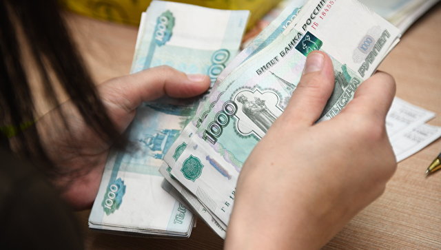 Исследование: россияне с доходом в 30-40 тысяч рублей вынуждены брать займы