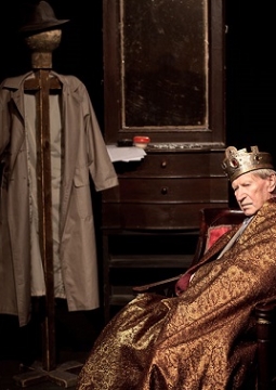 Костюмер | Театр им. В. Ф. Комиссаржевской