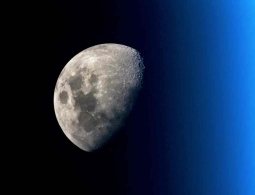  Главная проблема будущих колонизаторов Луны – пыль