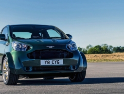 Aston Martin представил 420-сильный хэтбчек