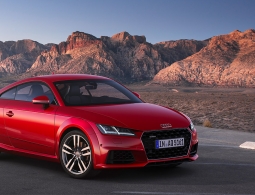 Audi представила обновленное семейство TT