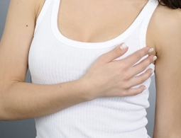 Названа опасность позднего приема пищи