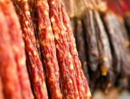 Ученые связали употребление мясных продуктов с развитием мании