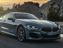 BMW объявила российские цены на купе 8-Series