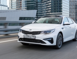 Kia начала продажи обновленного седана Optima для России