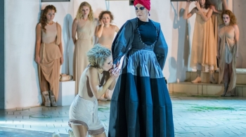 Яма | Театр на Малой Бронной