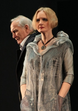 Последние луны | Театр им. Вахтангова