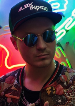 Алекс Индиго