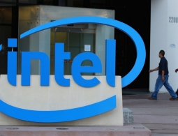 В процессорах Intel найдено еще 3 уязвимости. Они позволяют красть данные