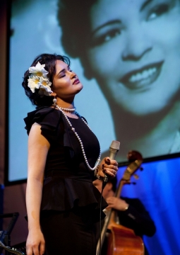 Юлия Касьян и Ансамбль Давида Голощекина | МУЗЫКАЛЬНОЕ ПРИНОШЕНИЕ БИЛЛИ ХОЛИДЕЙ