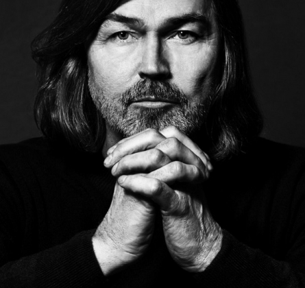 Выставка Никаса Сафронова