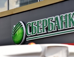 Сбербанк запустит мобильный банк для детей и родителей