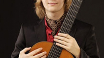 Роман Зорькин