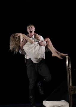 Звёзды на утреннем небе | МДТ - Театр Европы