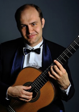 Ровшан Мамедкулиев