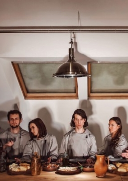 Зеркало Карлоса Сантоса | Иммерсивное шоу