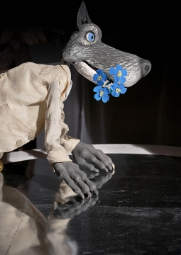 Расскажи мне про Красную Шапочку