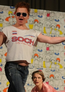 Девушки нелегкого поведения