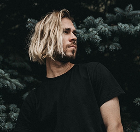 Максим Свобода