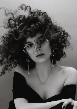 Лиза Громова