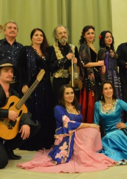 Цыганский двор | Ансамбль