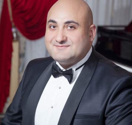 Эдуард Казарян