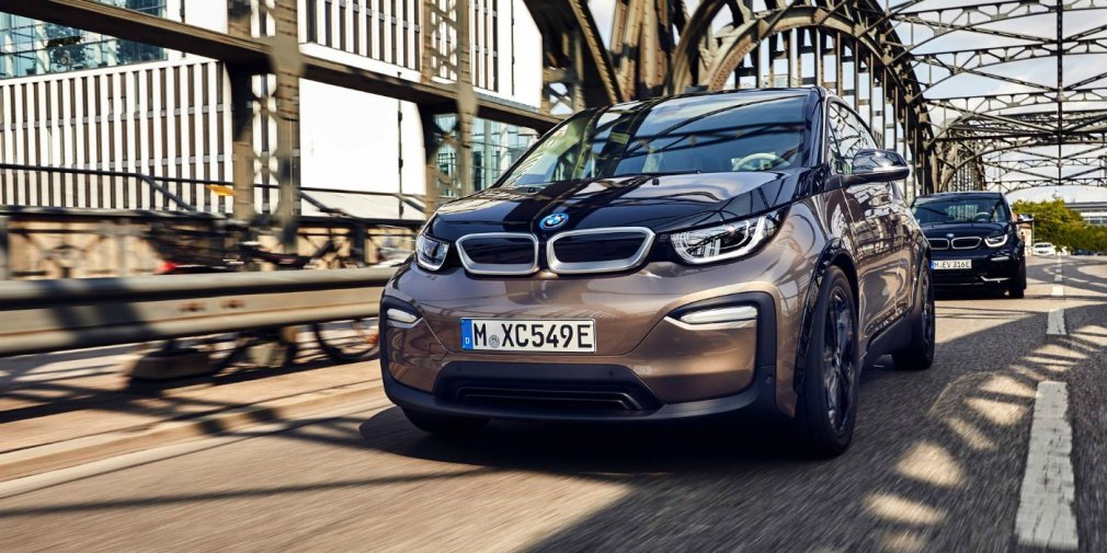 BMW увеличила запас хода электрокара i3