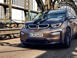 BMW увеличила запас хода электрокара i3