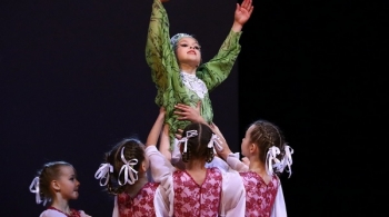 От мала до велика