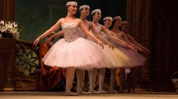 Эсмеральда | Театр оперы и балета им. М.И.Глинки