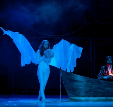 Чайка | Русский драматический театр Удмуртии