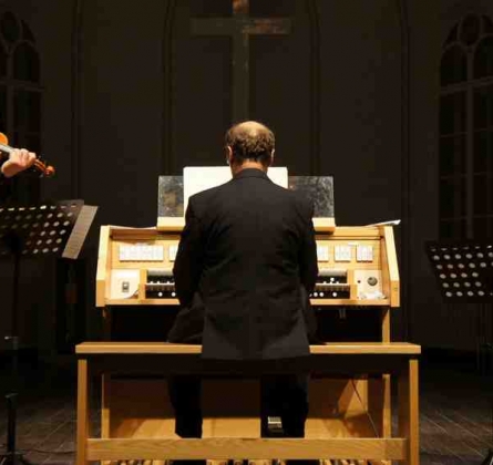 Бах | Орган и Дудук