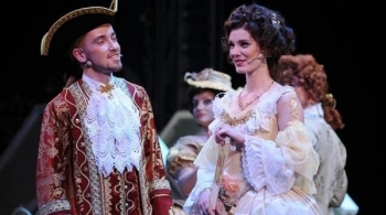 Голубая камея | Русский драматический театр Башкортостана