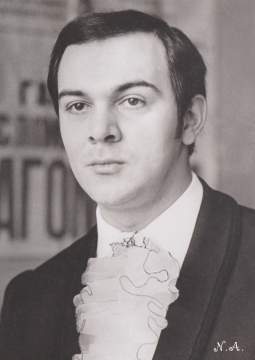 Вечер памяти Муслима Магомаева | Нижегородский камерный театр