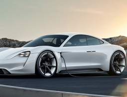 Первый электрокар Porsche окажется дешевле «Панамеры»