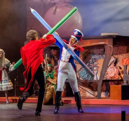 Стойкий оловянный солдатик | Буфф