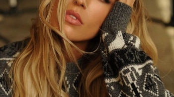 Рита Дакота