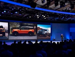 В сети появились фотографии нового кроссовера Ford