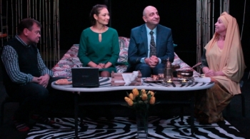 Кровавая разборка в университетском сквере