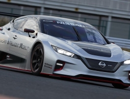 Новый Nissan Leaf превратили в гоночный электрокар