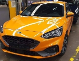 Спортивный Ford Focus нового поколения сфотографировали без камуфляжа