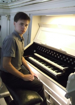 Егор Колесов