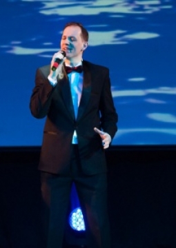 Вас трое - я одна, или чем же все это закончится