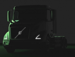 Volvo анонсировала конкурента электрической фуры Tesla