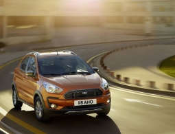 Самый маленький Ford обновился и получил вседорожную версию