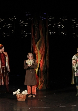 Двенадцать месяцев | На Неве