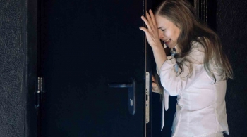 Контракт | ТЮЗ им.Брянцева