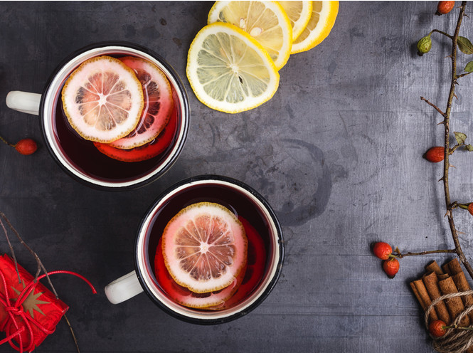 Согреться и взбодриться: 5 необычных рецептов чая с пряностями