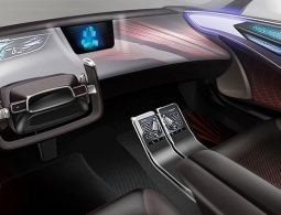 Toyota показала интерьер будущих беспилотников